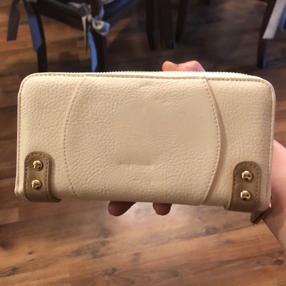 Charming Charlie Wallet & Rhinestone Keychain - Picture 4 of 7